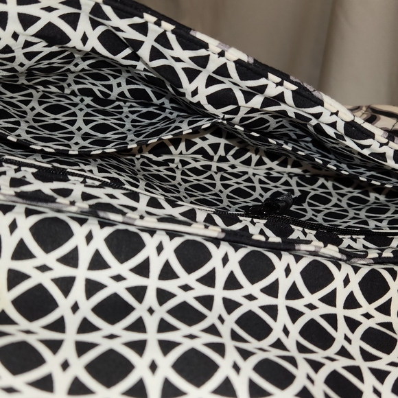 VERA BRADLEY BAG - Picture 5 of 6